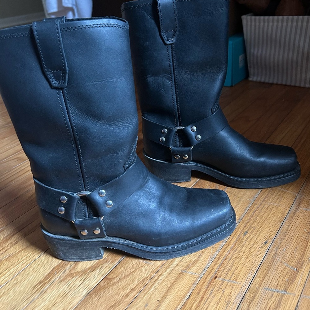 Women’s biker Dingo boots 7.5